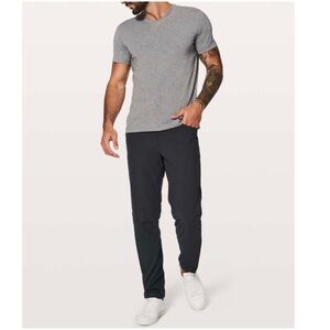 Lululemon Men’s ABC Pant Classic 33" Dark Grey Casual Pants Size 30